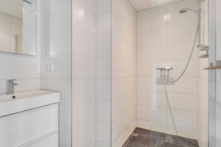 Photo 25 of Jan van Delftstraat 67