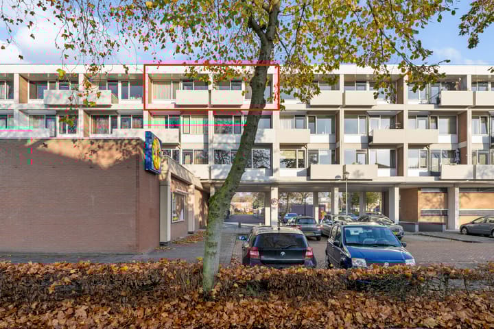 Photo 35 of Jan van Delftstraat 67