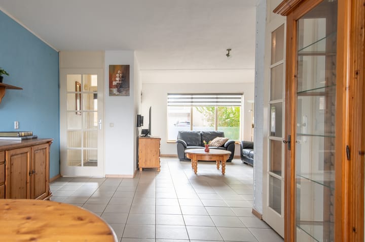 Photo 15 of Dopheidestraat 45