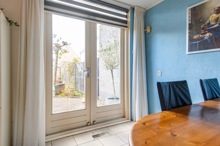 Photo 17 of Dopheidestraat 45