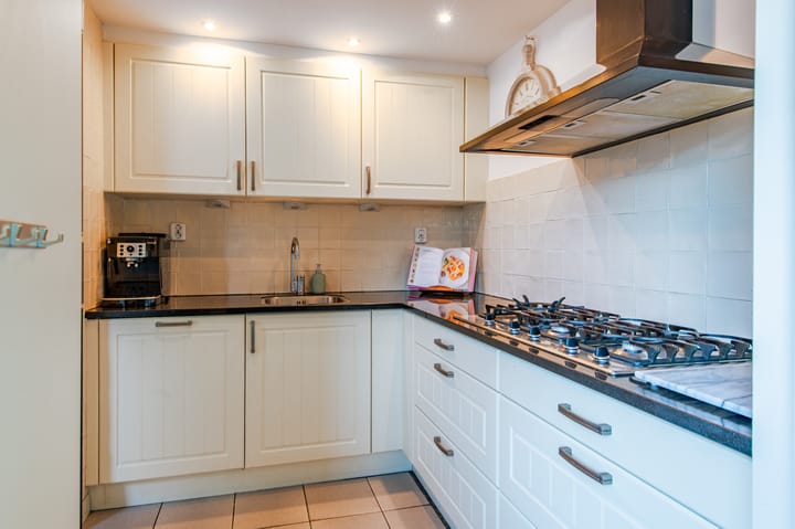 Photo 19 of Dopheidestraat 45