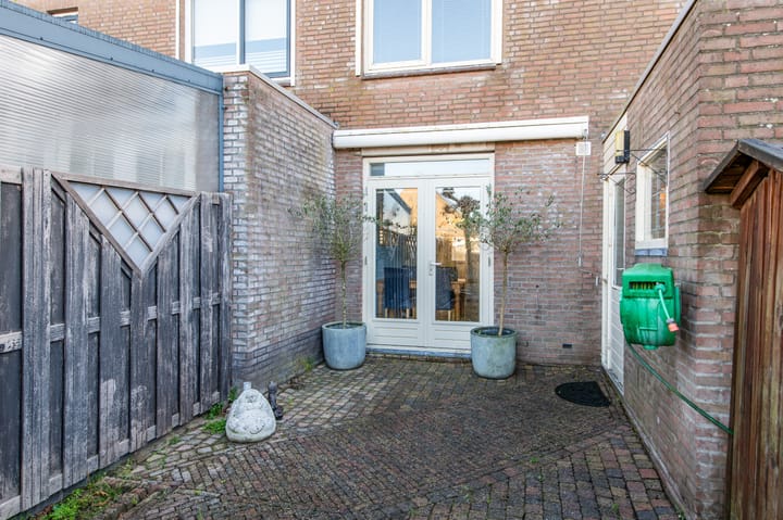 Photo 21 of Dopheidestraat 45