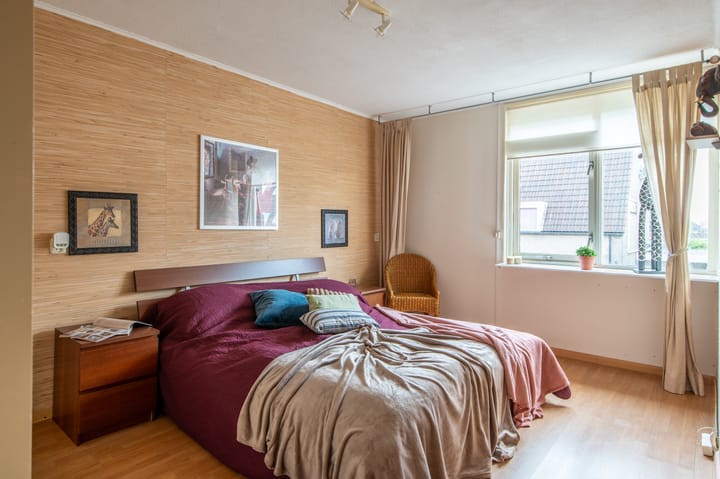 Photo 30 of Dopheidestraat 45