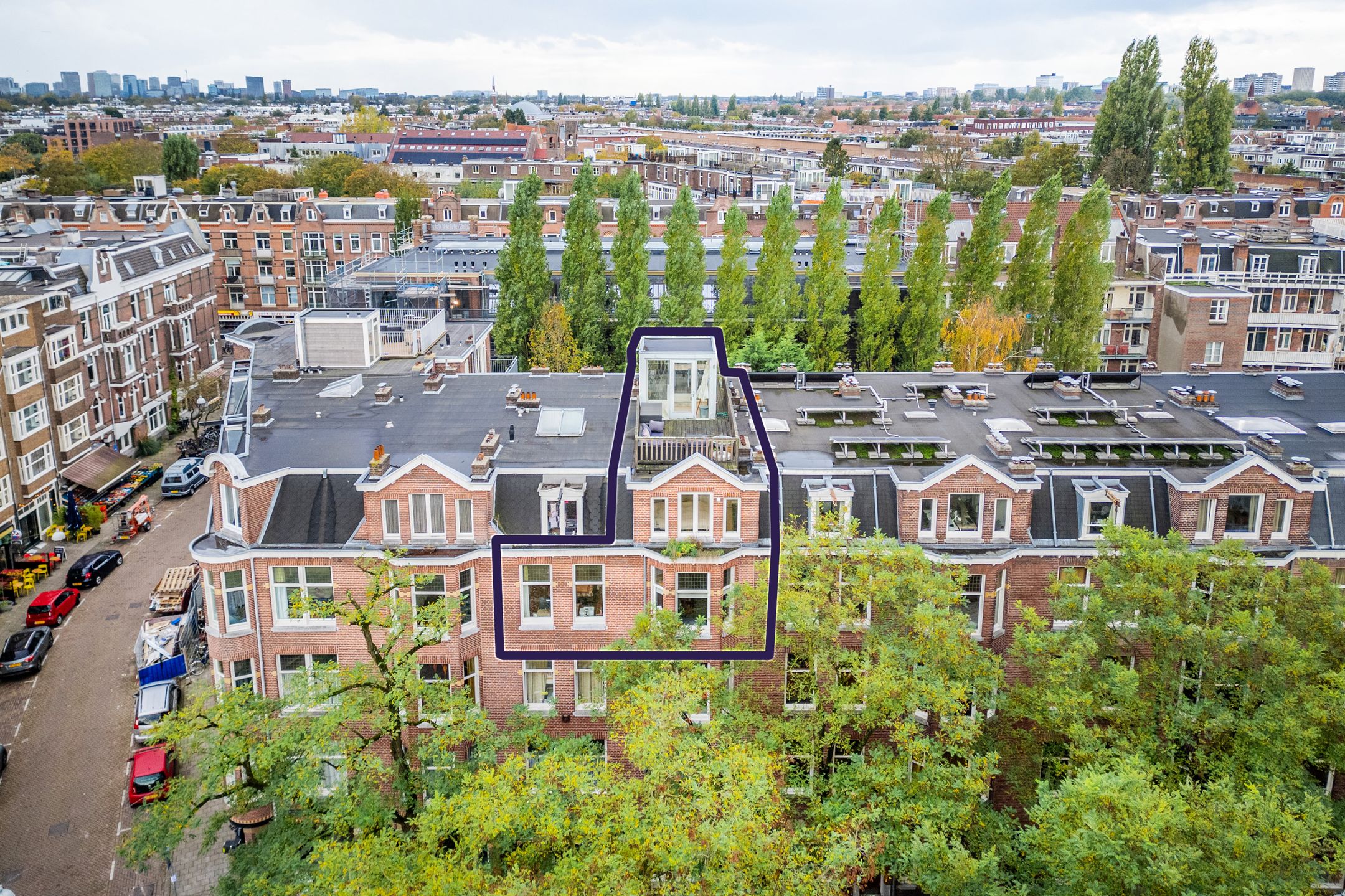 Buying a house in The Netherlands., Maarten Harpertszoon Trompstraat 37-3