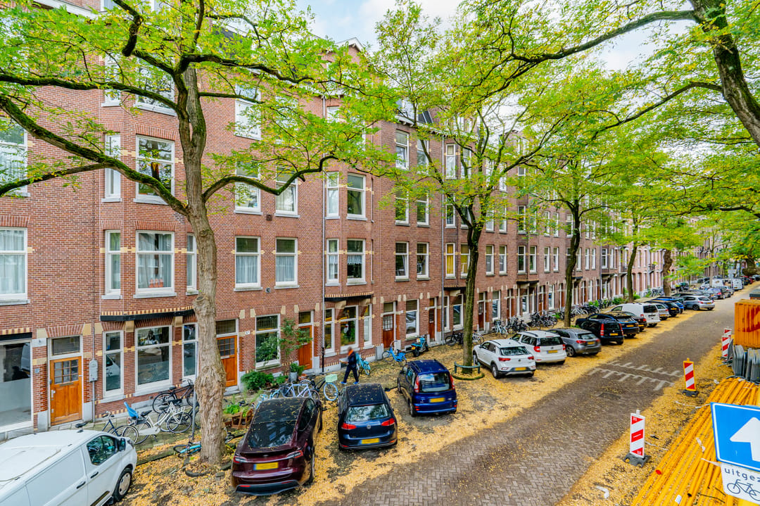 Foto 37 van Maarten Harpertszoon Trompstraat 37-3