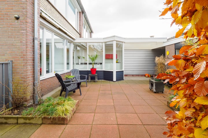 Foto 33 van Ridderspoor 32