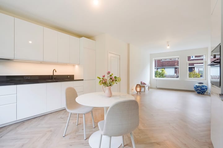 Foto 3 van Van den Berghstraat 65