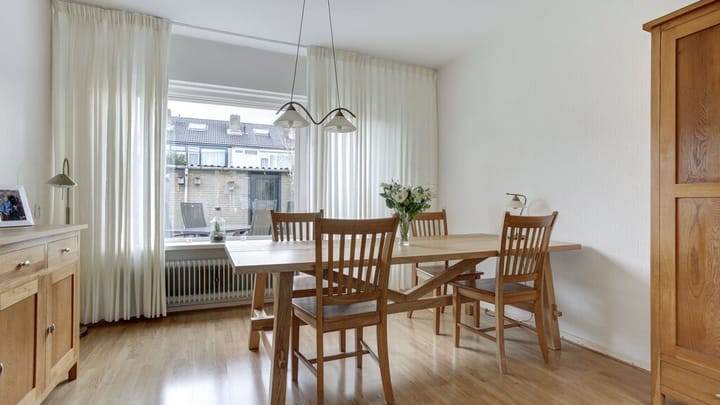 Foto 4 van Brucknerstraat 12