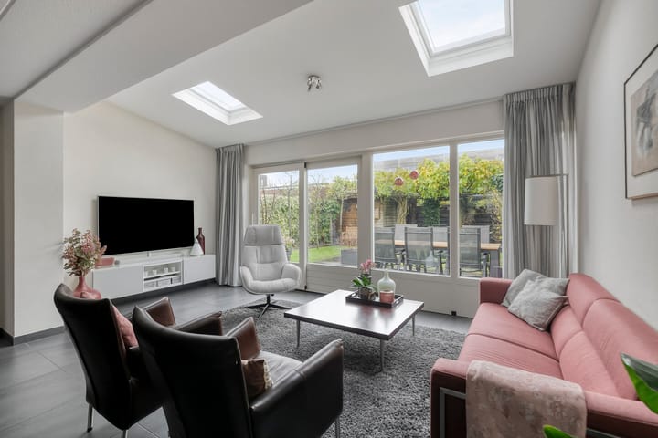 Photo 6 of Pauwoog 54