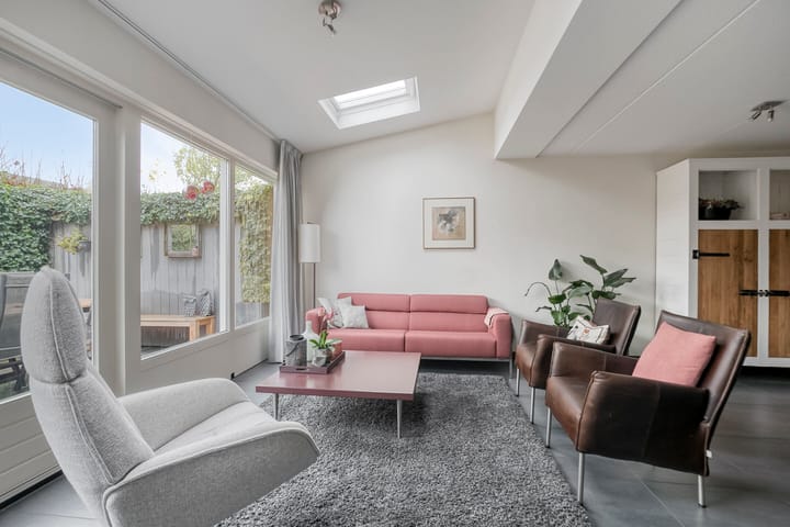 Photo 9 of Pauwoog 54