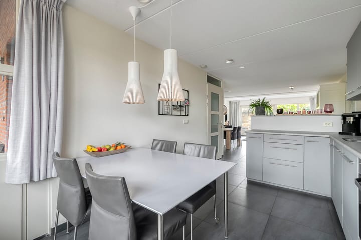 Photo 17 of Pauwoog 54