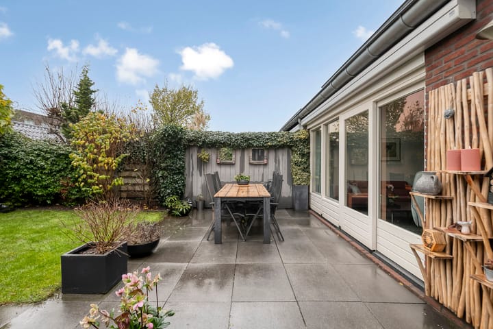 Photo 46 of Pauwoog 54