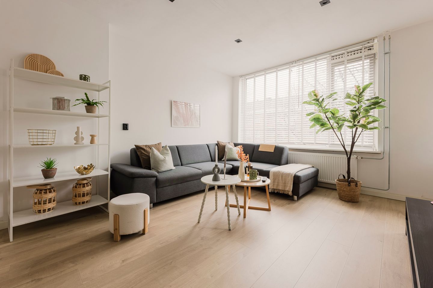 Photo 1 of Johan Ramaerstraat 11-2