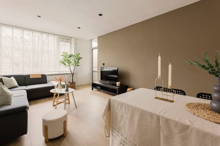 Photo 6 of Johan Ramaerstraat 11-2