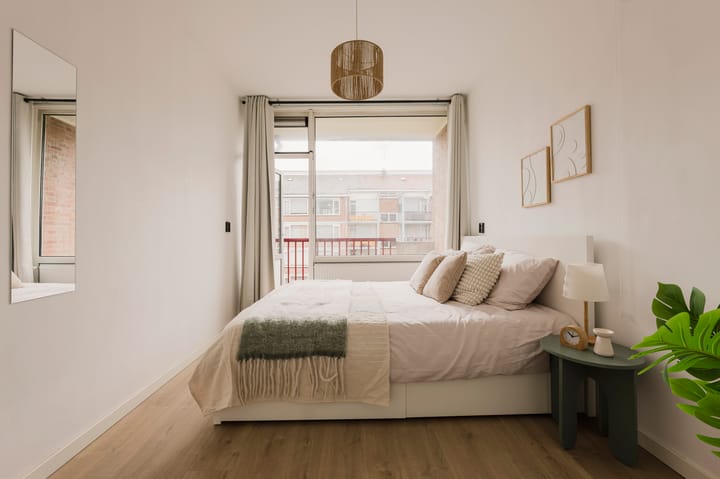 Photo 13 of Johan Ramaerstraat 11-2