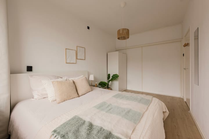 Photo 14 of Johan Ramaerstraat 11-2