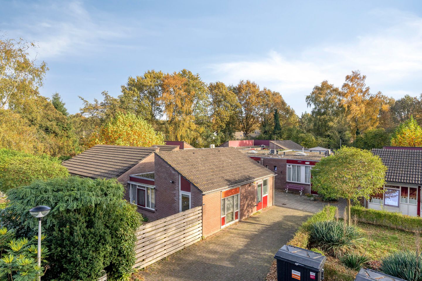 Bekijk foto 1 van Comm Gaarlandtlaan 23