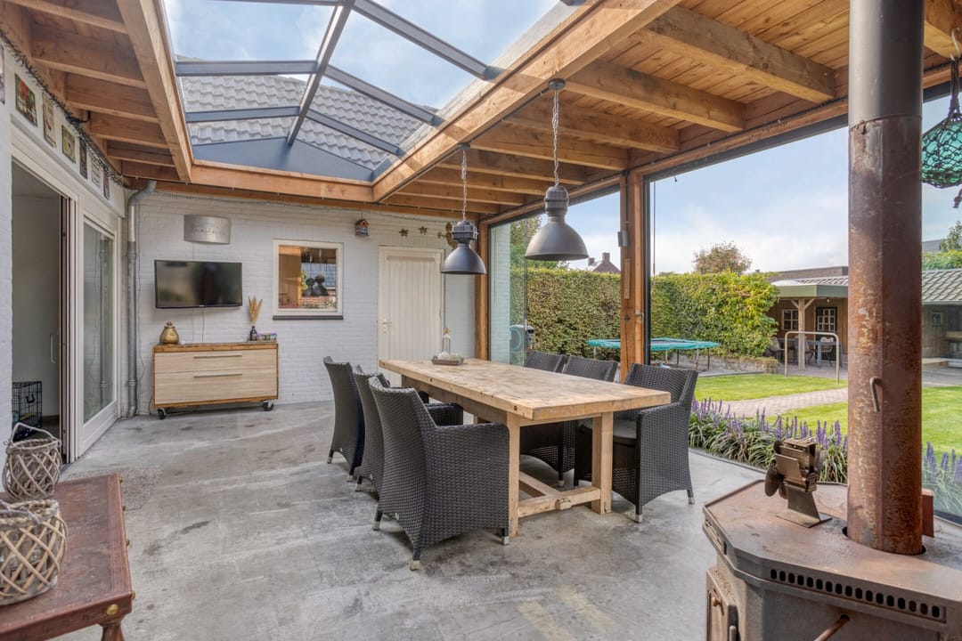 Photo 32 of Nieuwendijk 52