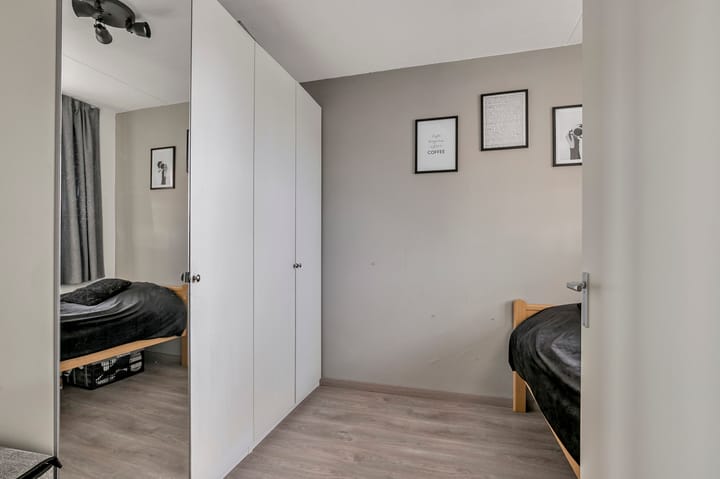 Photo 18 of Brink 43