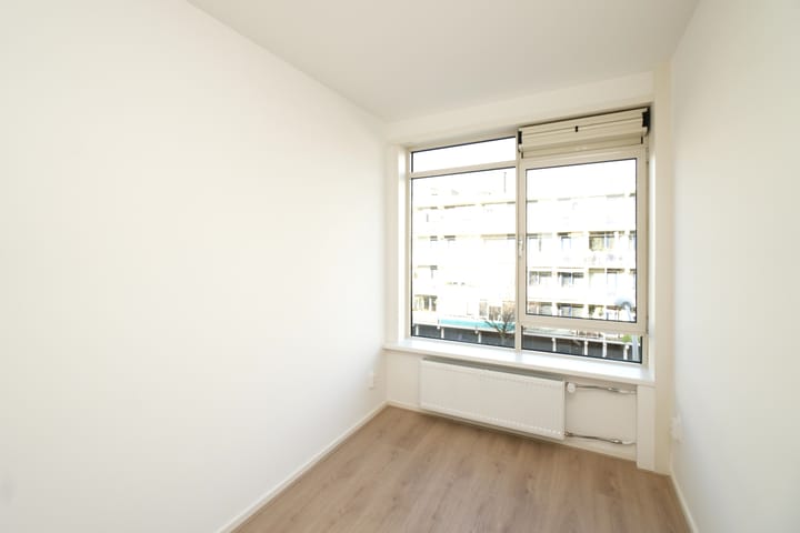 Photo 5 of Escamplaan 528