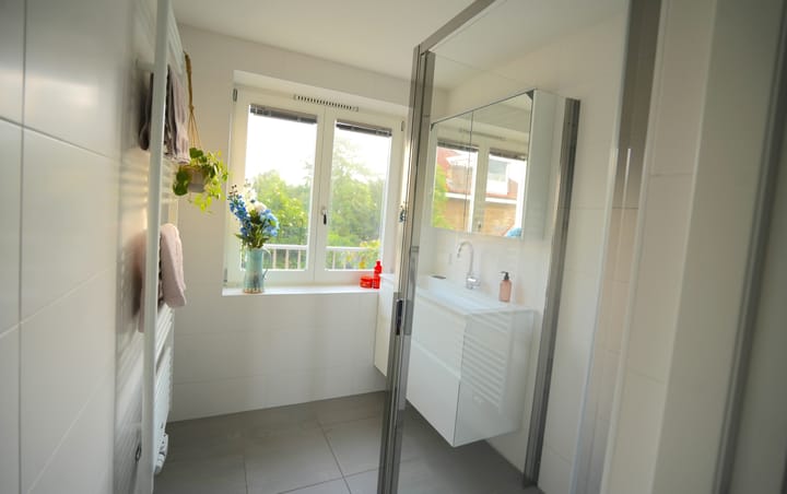 Photo 10 of Faradaystraat 11