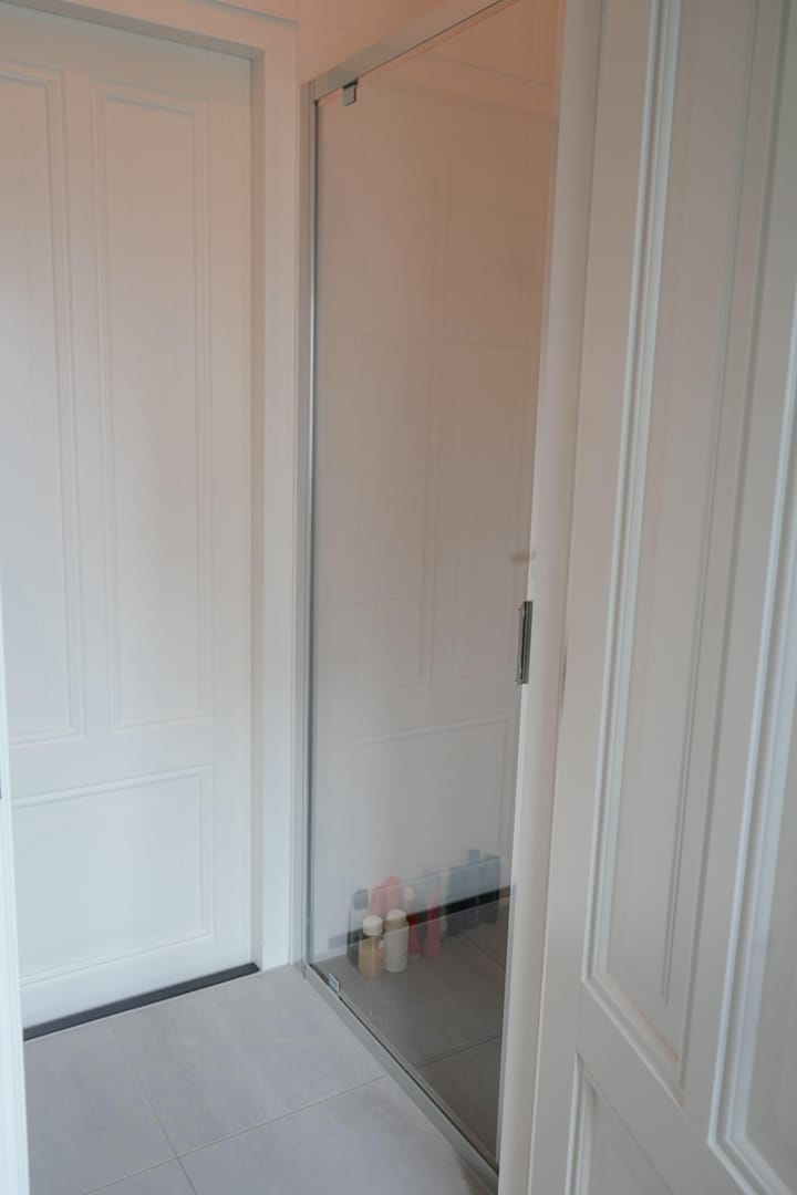 Photo 21 of Faradaystraat 11