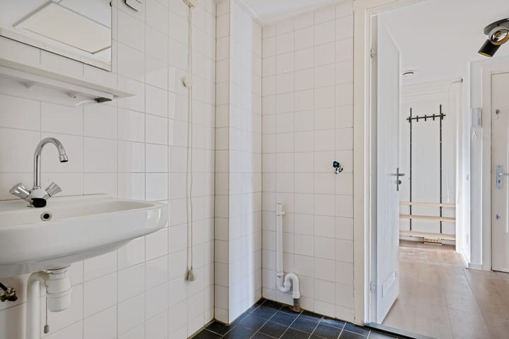 Foto 24 van Sara Burgerhartstraat 66-1