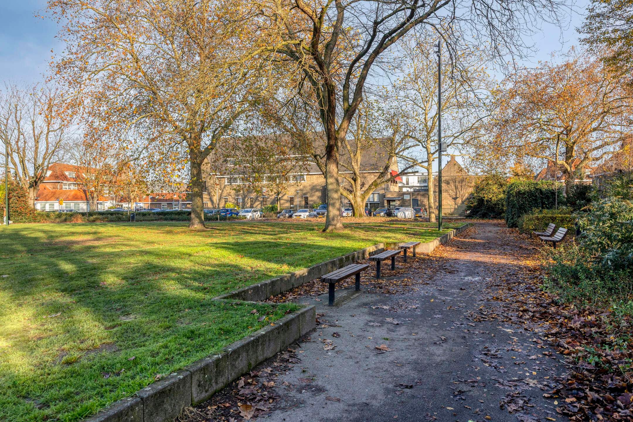 Photo 33 of Roostenlaan 140