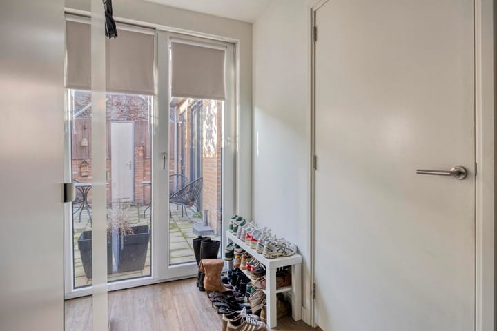 Photo 24 of Roostenlaan 140