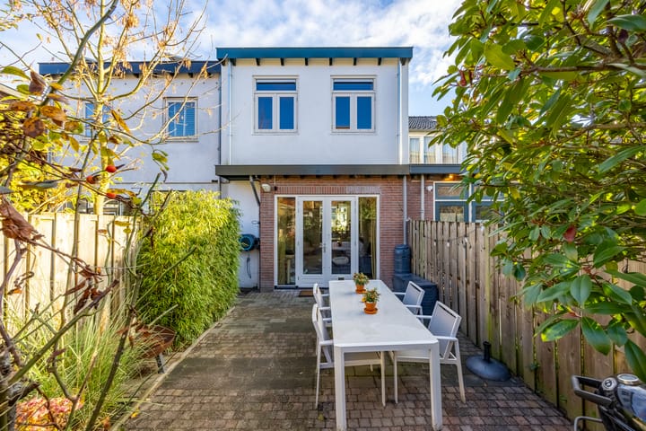 Photo 3 of Geuzenweg 67