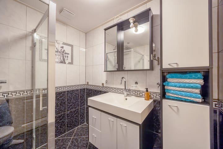 Photo 43 of Geuzenweg 67