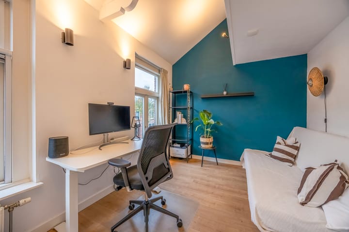 Photo 46 of Geuzenweg 67