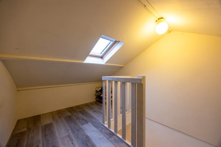 Photo 52 of Geuzenweg 67