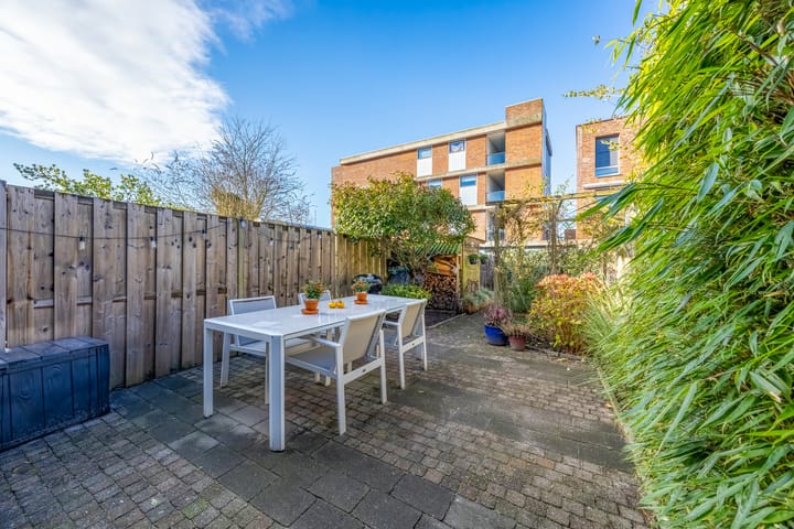 Photo 55 of Geuzenweg 67