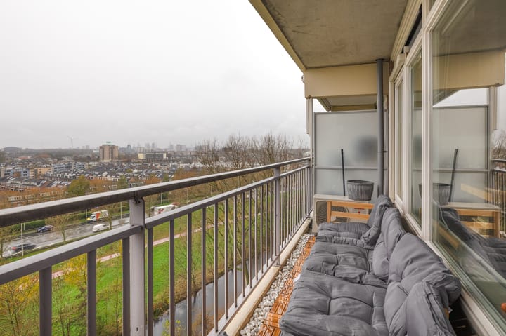 Photo 2 of Valeriusrondeel 111