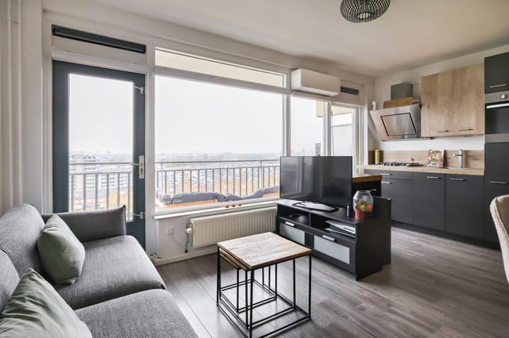 Foto 13 van Valeriusrondeel 111