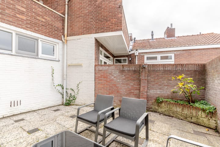 Photo 24 of Sweder van Zuylenweg 101