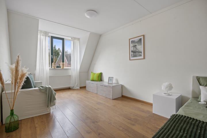 Photo 21 of Margrietlaan 25