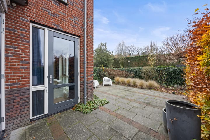 Photo 36 of Margrietlaan 25