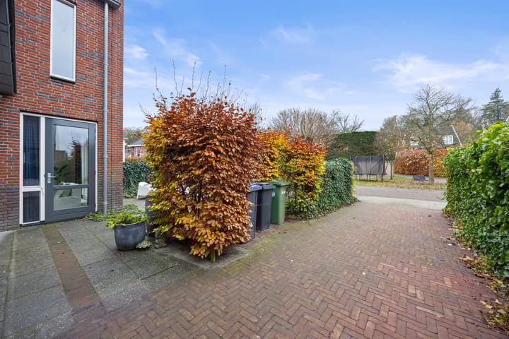 Photo 40 of Margrietlaan 25