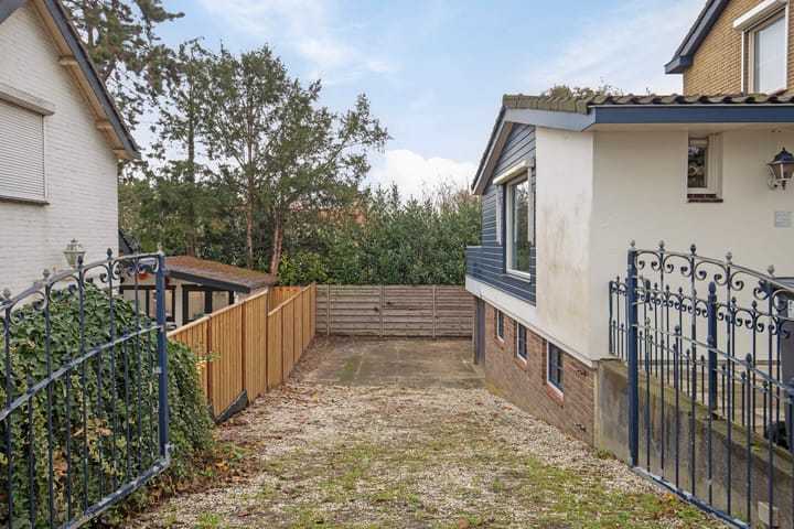 Photo 49 of Blaaksedijk Oost 2-A