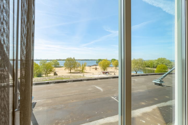 Photo 10 of Zeeduinweg 394