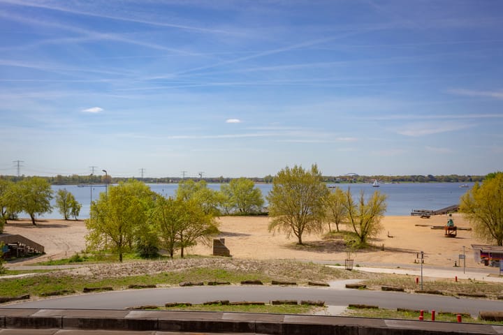 Photo 13 of Zeeduinweg 394