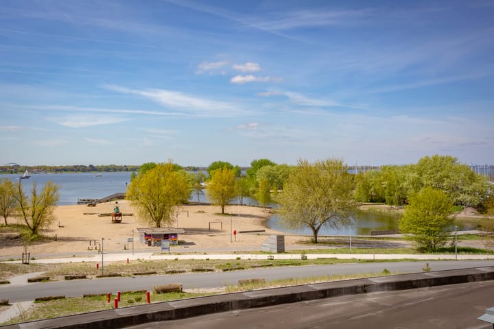 Photo 14 of Zeeduinweg 394