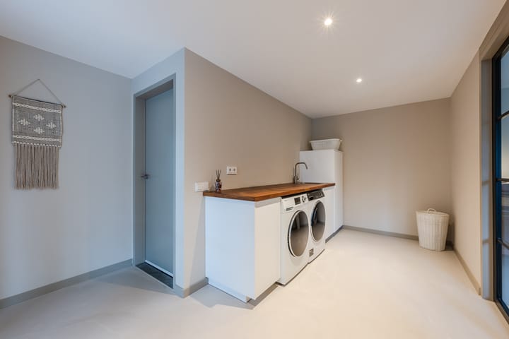 Photo 16 of Parallelweg 6-A