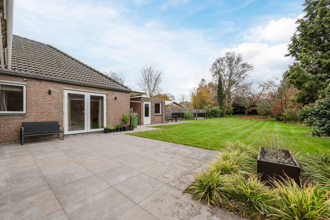 Foto 38 van Parallelweg 6-A