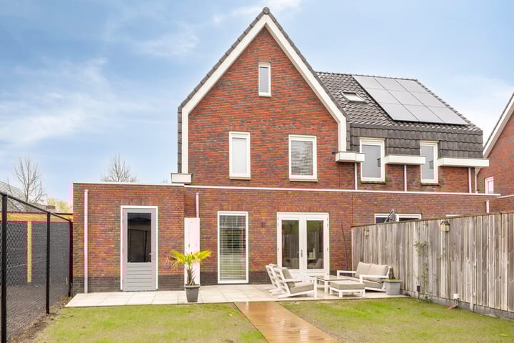 Photo 4 of Toon van den Bornestraat 4