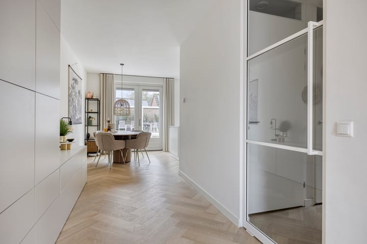 Photo 10 of Toon van den Bornestraat 4