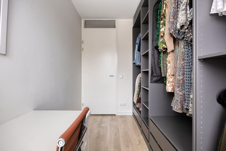 Photo 21 of Toon van den Bornestraat 4