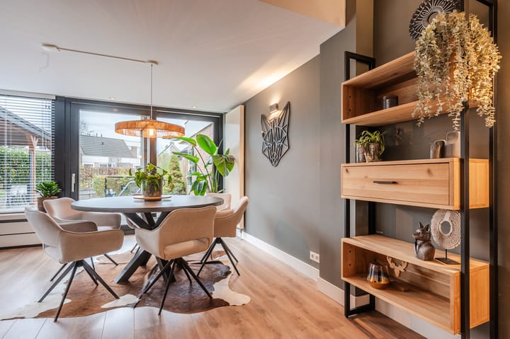 Photo 19 of Zwanebloem 21